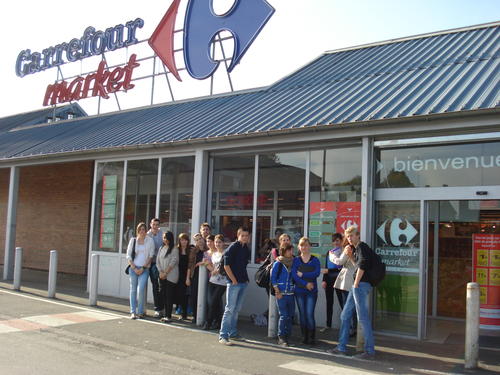 Groupe de 1ère Commerce à Carrefour Market