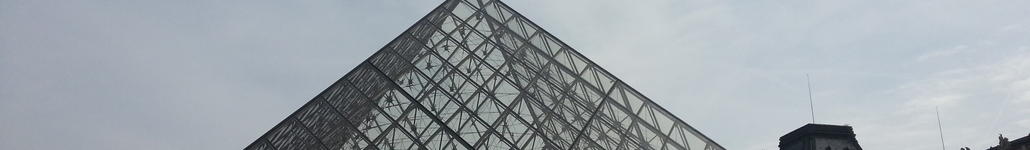 La pyramide du Louvre